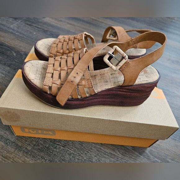 Kork-Ease Shoes - Korks Sandals Women's Size 6M by Kork-ease Platform Tan Bohemian EUC